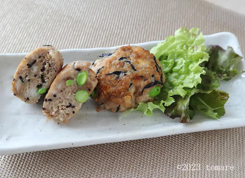枝豆ひじきの鶏団子