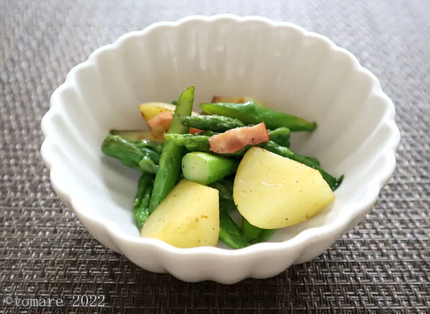 じゃが芋とアスパラの炒め物